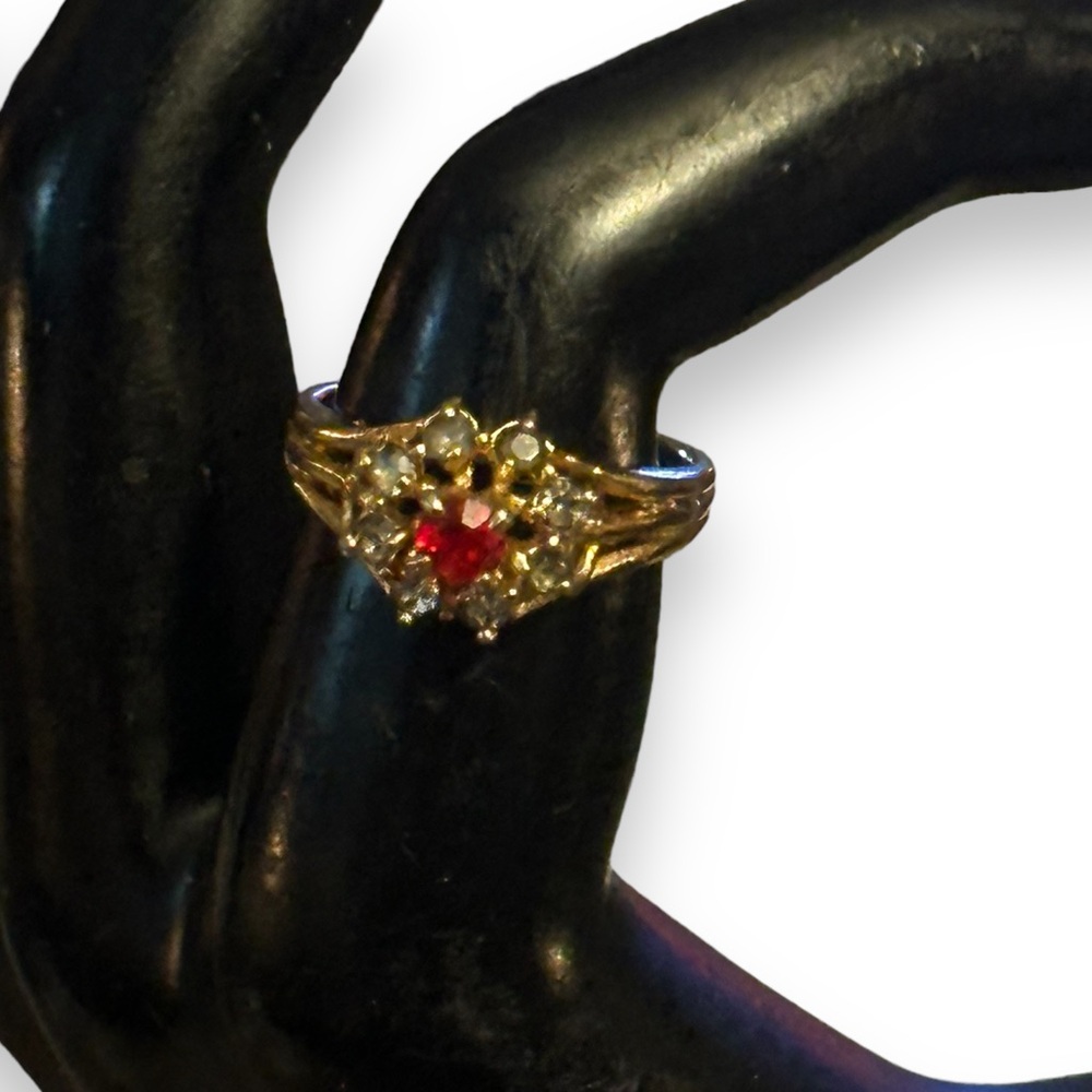 Vintage Simulated Ruby With Clear Rhinestones Ring - image 2